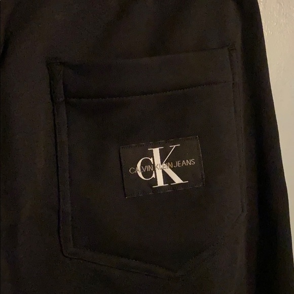 Calvin Klein Jeans Sweatpants - Picture 4 of 8